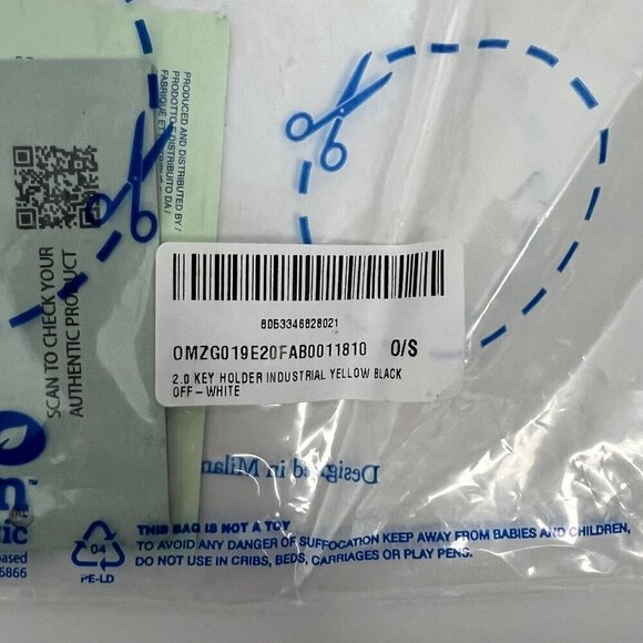 Off-White Polybag Plastic For Key holder With Inserts - Picture 7 of 8